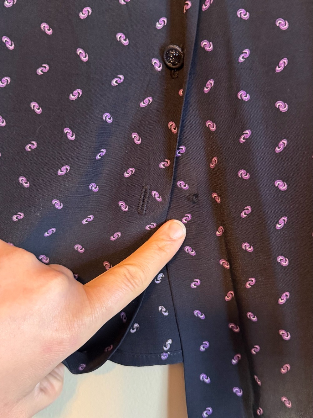 Vintage 80’s Louben Black & Purple Paisley Scroll Print Oversized Collar Blouse - Picture 7 of 10